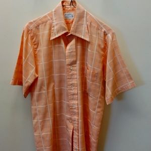 Vintage Jordan Marsh short sleeve shirt